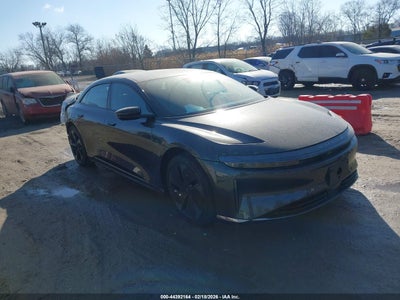 LUCID AIR 2025