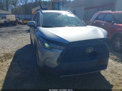 TOYOTA COROLLA CROSS 2024