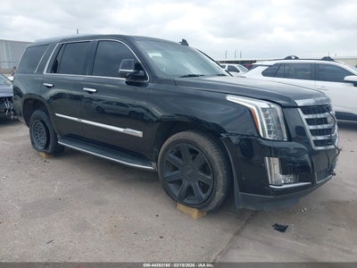 CADILLAC ESCALADE 2016