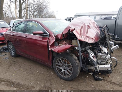 CHRYSLER 200 2015