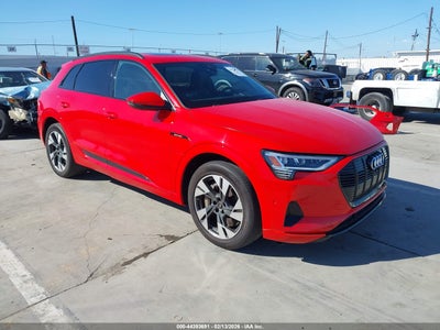 AUDI E-TRON 2022