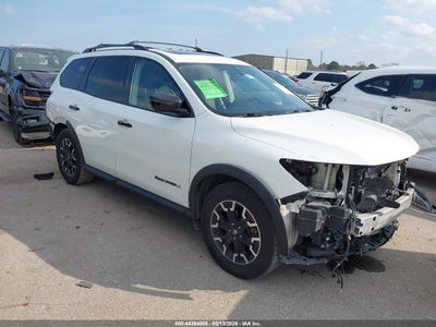 NISSAN PATHFINDER 2020