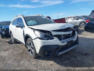 SUBARU OUTBACK 2021