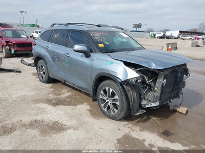 TOYOTA HIGHLANDER 2021