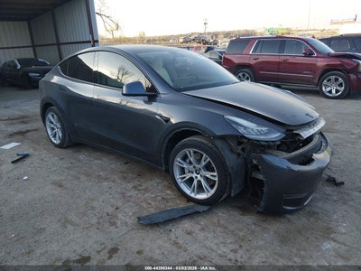 TESLA MODEL Y 2021