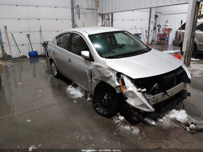 NISSAN VERSA 2015