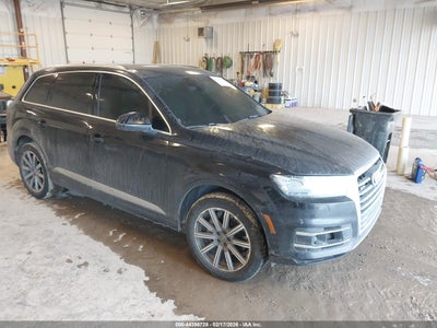 AUDI Q7 2017