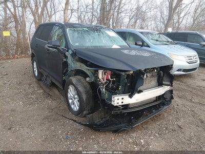 TOYOTA GRAND HIGHLANDER 2024