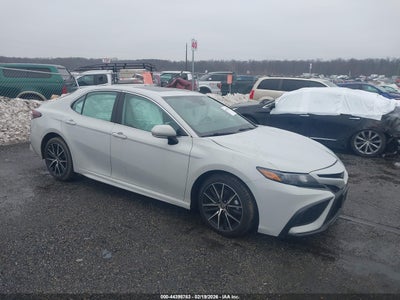 TOYOTA CAMRY 2023