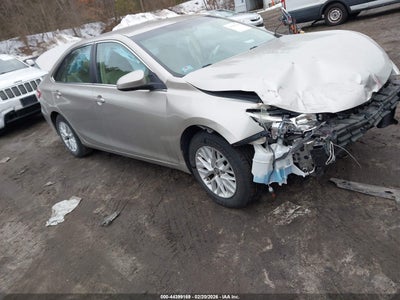 TOYOTA CAMRY 2016