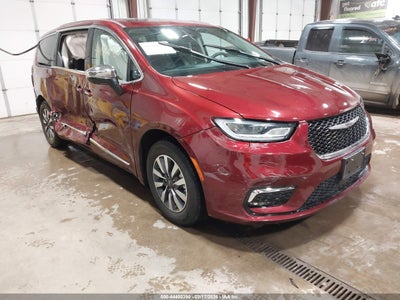 CHRYSLER PACIFICA HYBRID 2023
