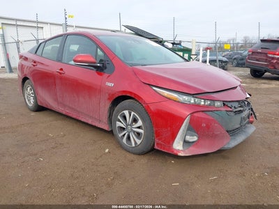 TOYOTA PRIUS PRIME 2017