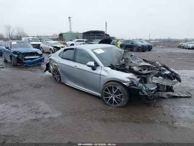 TOYOTA CAMRY 2023