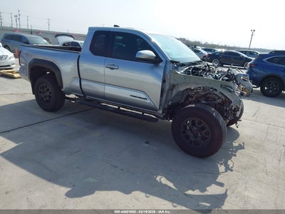 TOYOTA TACOMA 2024