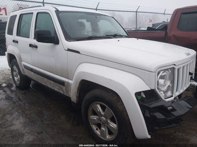 JEEP LIBERTY 2012
