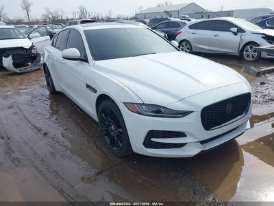 JAGUAR XE 2020