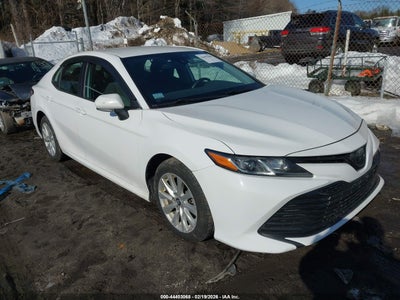 TOYOTA CAMRY 2019
