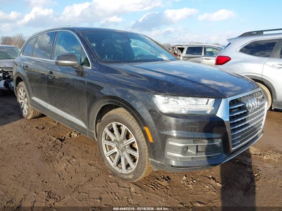 AUDI Q7 2017
