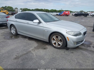 BMW 528I 2011