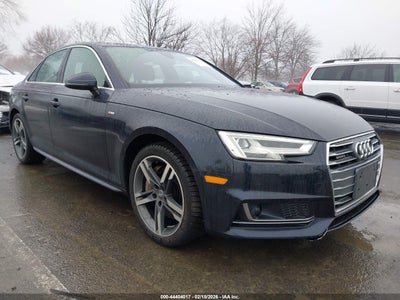 AUDI A4 2017