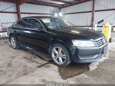 VOLKSWAGEN PASSAT 2015