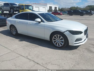 VOLVO S90 2017