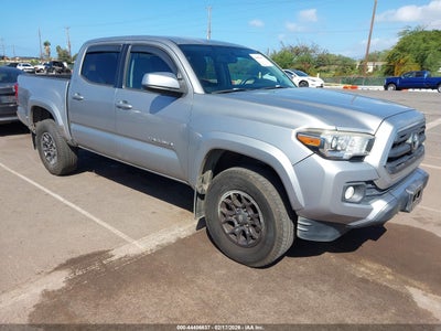 TOYOTA TACOMA 2017