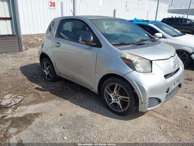SCION IQ 2012