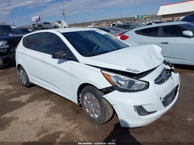 HYUNDAI ACCENT 2015