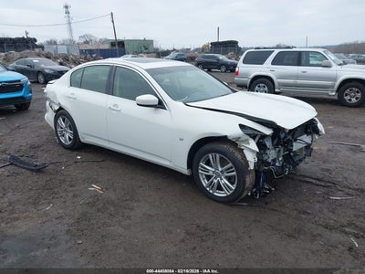 INFINITI Q40 2015