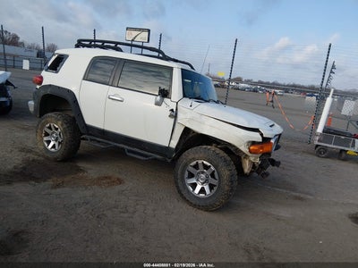 TOYOTA FJ CRUISER 2014