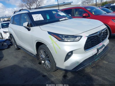 TOYOTA HIGHLANDER 2022