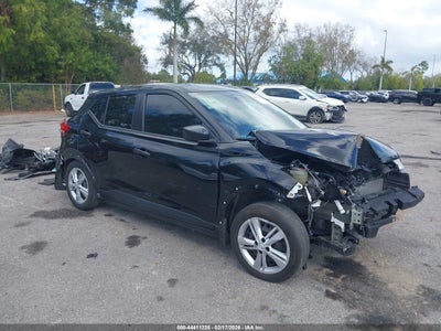 NISSAN KICKS 2020