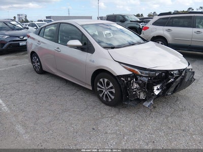 TOYOTA PRIUS PRIME 2021