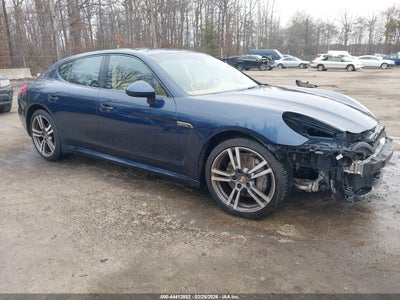 PORSCHE PANAMERA 2014