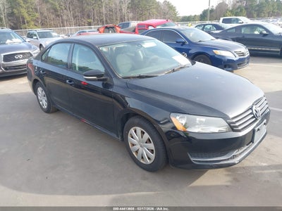 VOLKSWAGEN PASSAT 2013