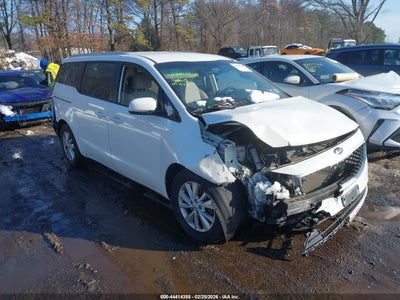 KIA SEDONA 2016
