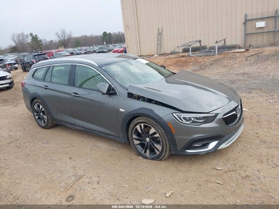 BUICK REGAL TOURX 2019