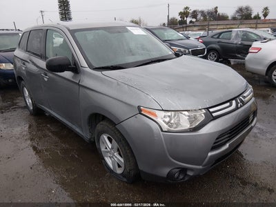 MITSUBISHI OUTLANDER 2014