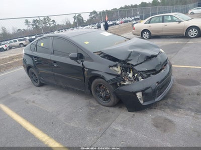 TOYOTA PRIUS 2013
