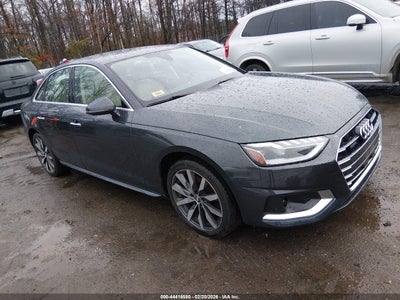 AUDI A4 2021