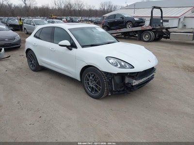PORSCHE MACAN 2015