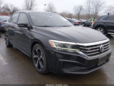 VOLKSWAGEN PASSAT 2020
