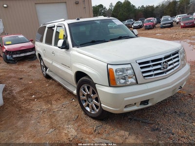 CADILLAC ESCALADE ESV 2005