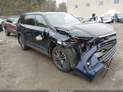TOYOTA GRAND HIGHLANDER 2025