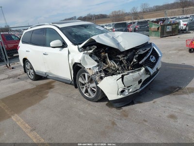 NISSAN PATHFINDER 2015