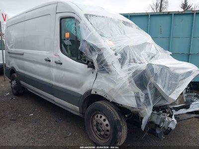 FORD TRANSIT-250 2024