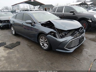 TOYOTA AVALON 2019