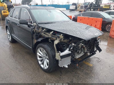 BENTLEY BENTAYGA HYBRID 2024