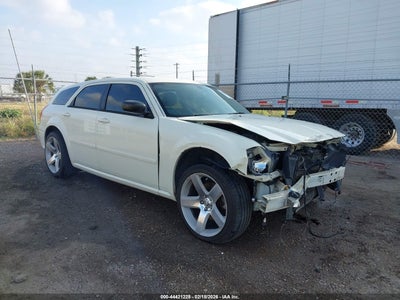 DODGE MAGNUM 2005